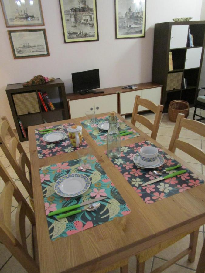 Apartamento Il Piccolo Eden - Private Garden Livorno Exterior foto